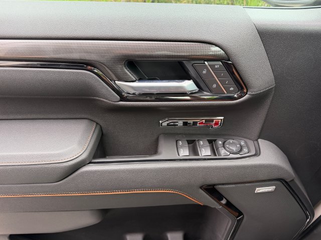 New 2026 GMC Sierra 1500 AT4 w/ AT4 Premium Package AWD/4WD image 17