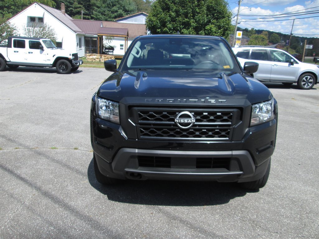 Used 2023 Nissan Frontier S w/ Technology Package image 3