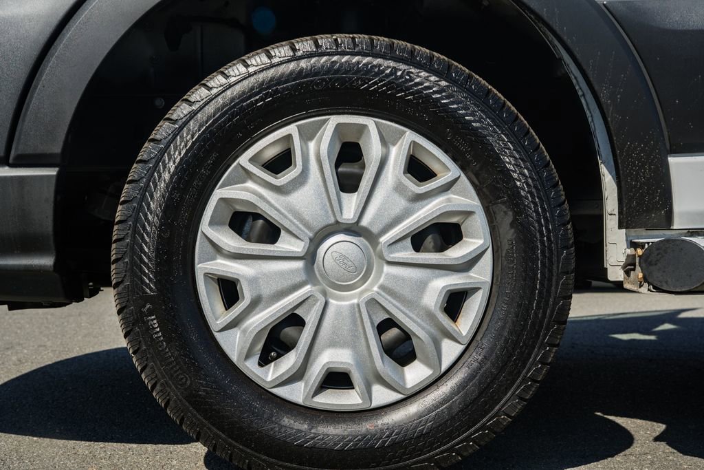 Certified 2024 Ford Transit 250 Low Roof w/ Exterior Upgrade Package image 23