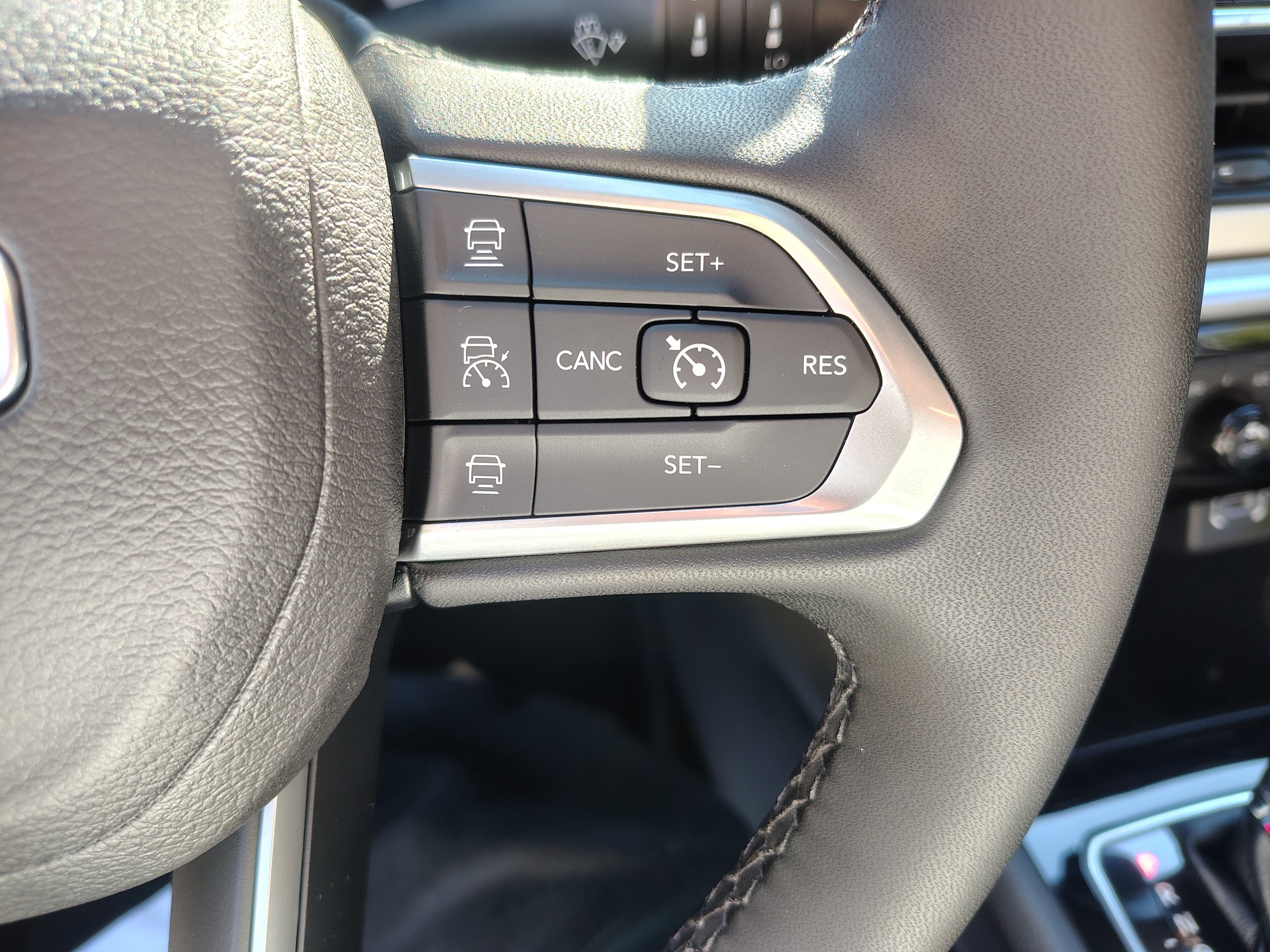 New 2026 Jeep Compass Limited AWD/4WD image 29