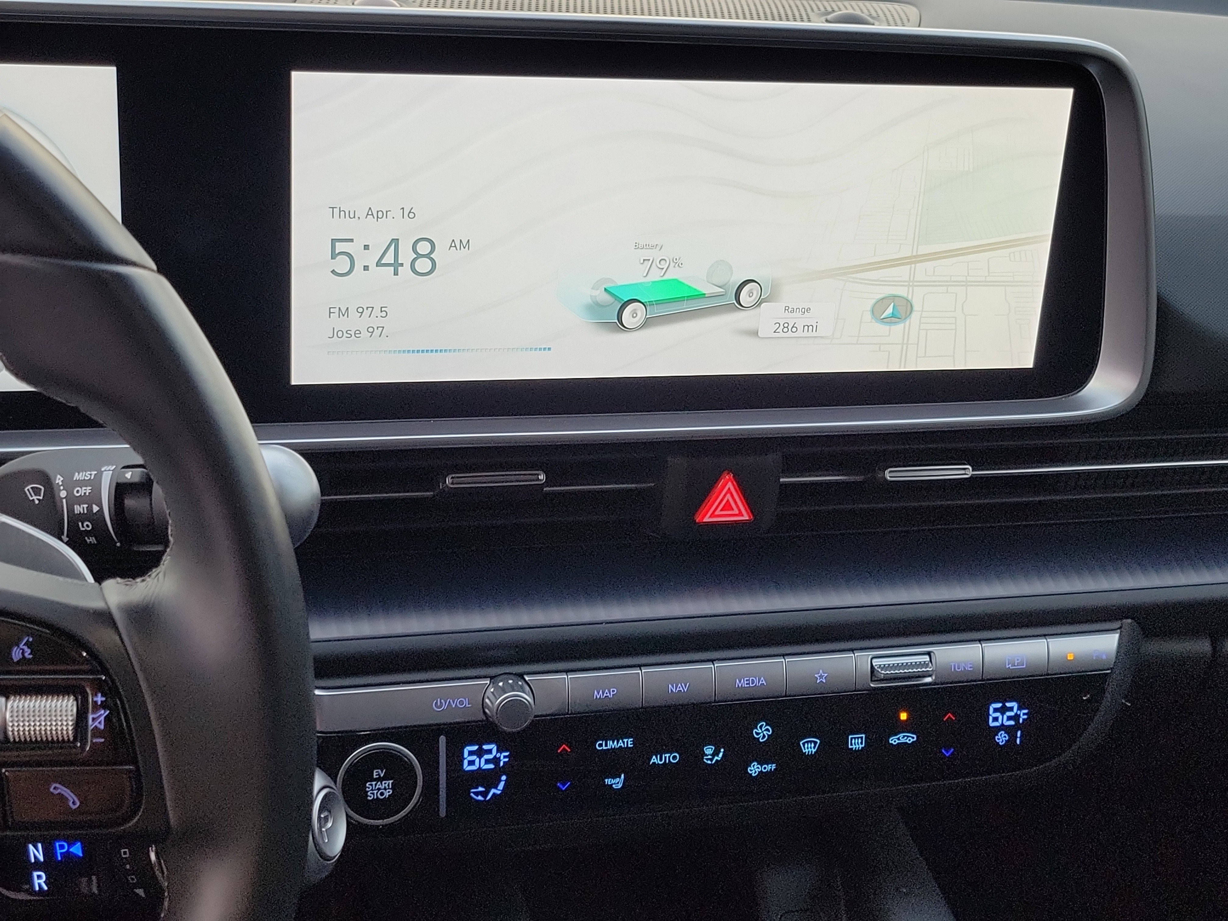 Used 2024 Hyundai Ioniq 6 SE RWD image 16