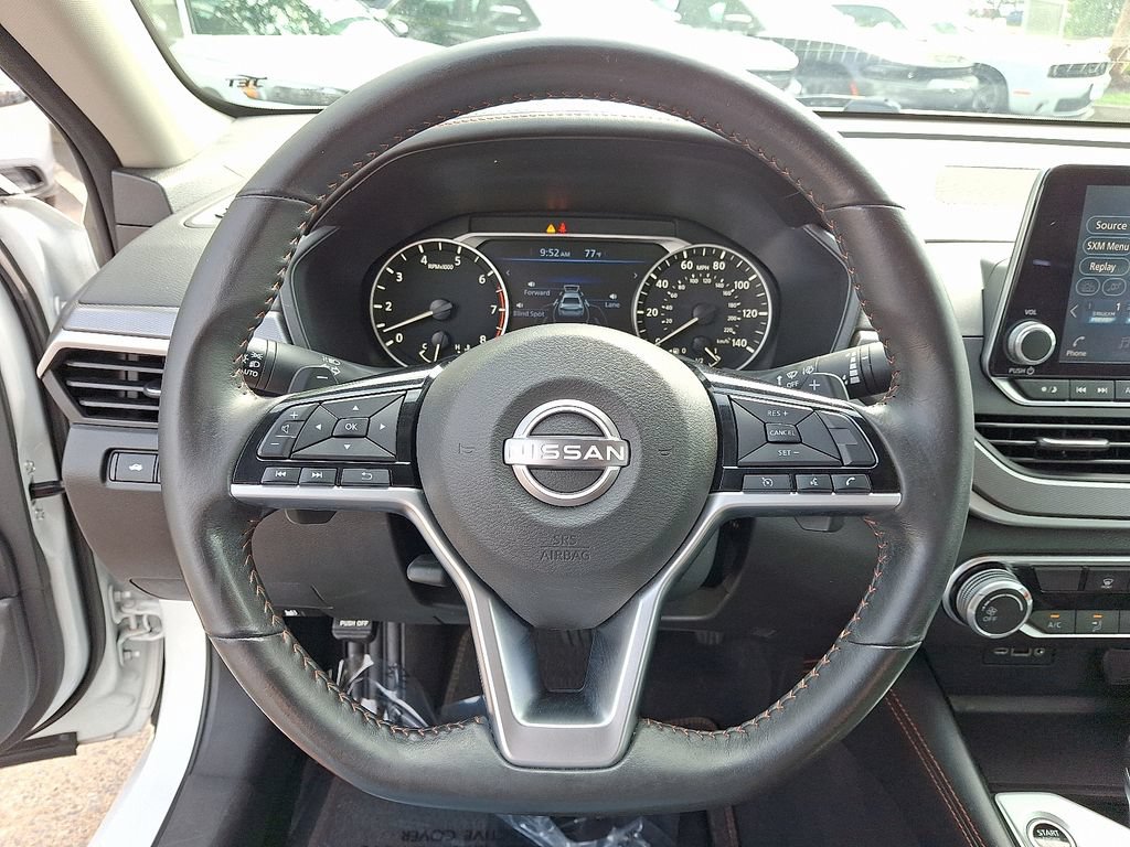 Used 2024 Nissan Altima 2.5 SR FWD image 18