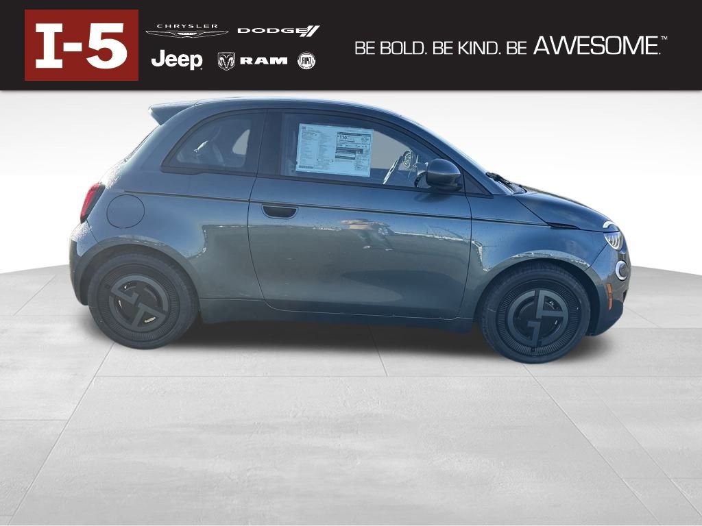 New 2025 FIAT 500 e image 2