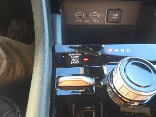 New 2025 Jeep Grand Cherokee L Limited image 24