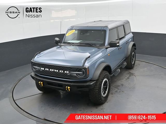 Used 2023 Ford Bronco Badlands w/ Sasquatch Package image 48