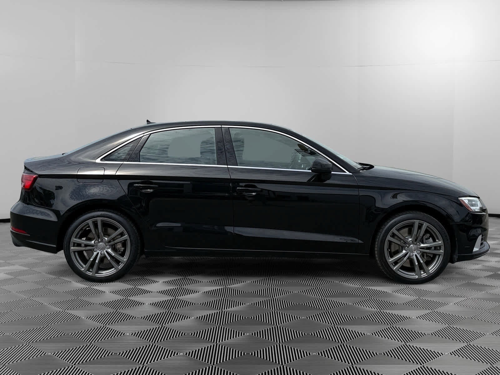 Used 2019 Audi A3 2.0T Premium w/ Convenience Package image 6