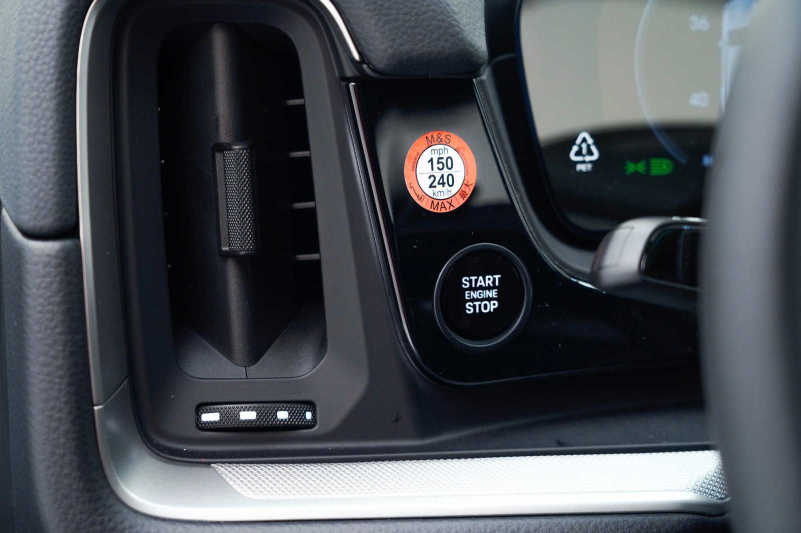 New 2026 Porsche Cayenne image 31