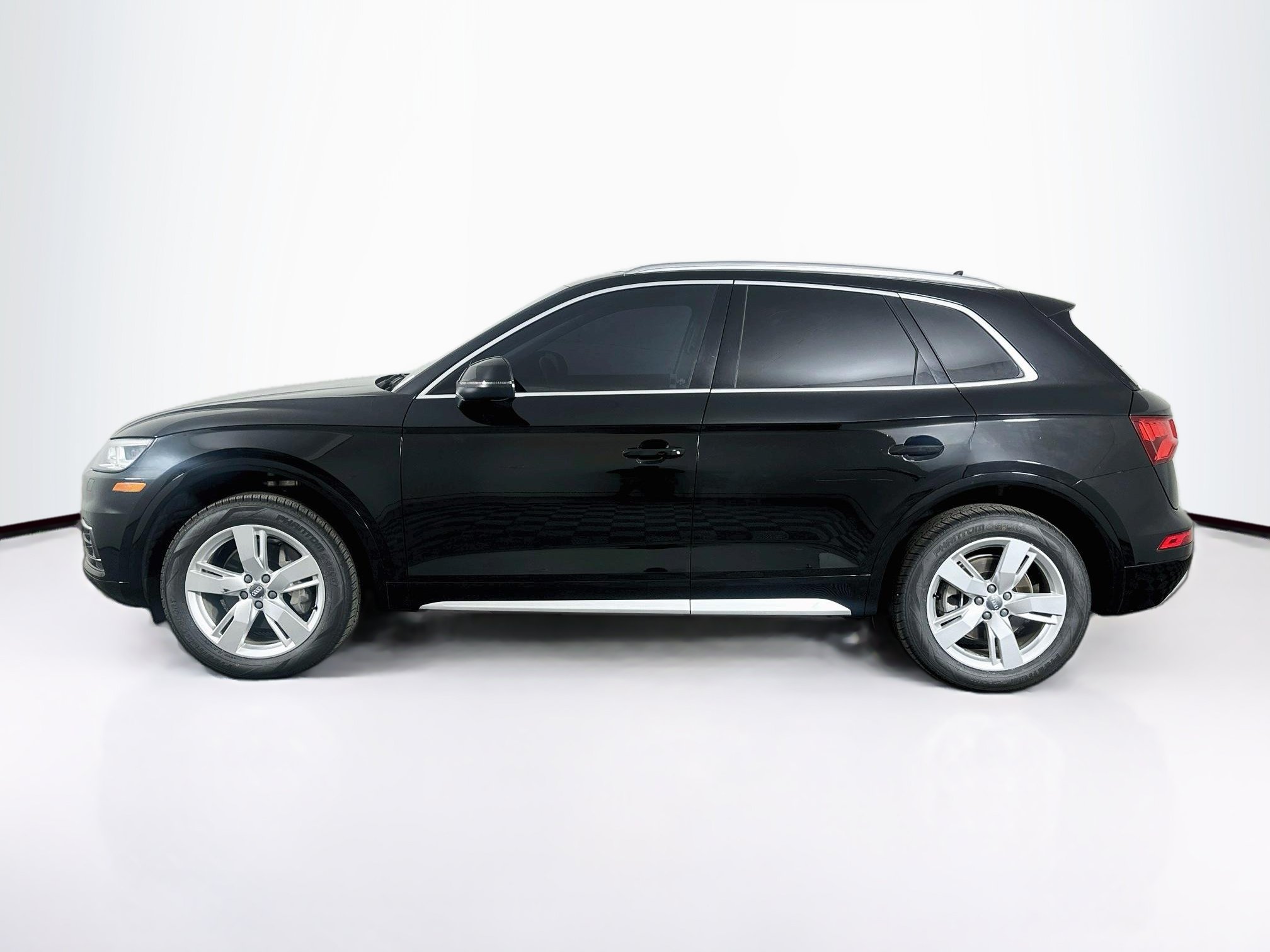 Used 2018 Audi Q5 2.0T Premium Plus AWD/4WD image 4