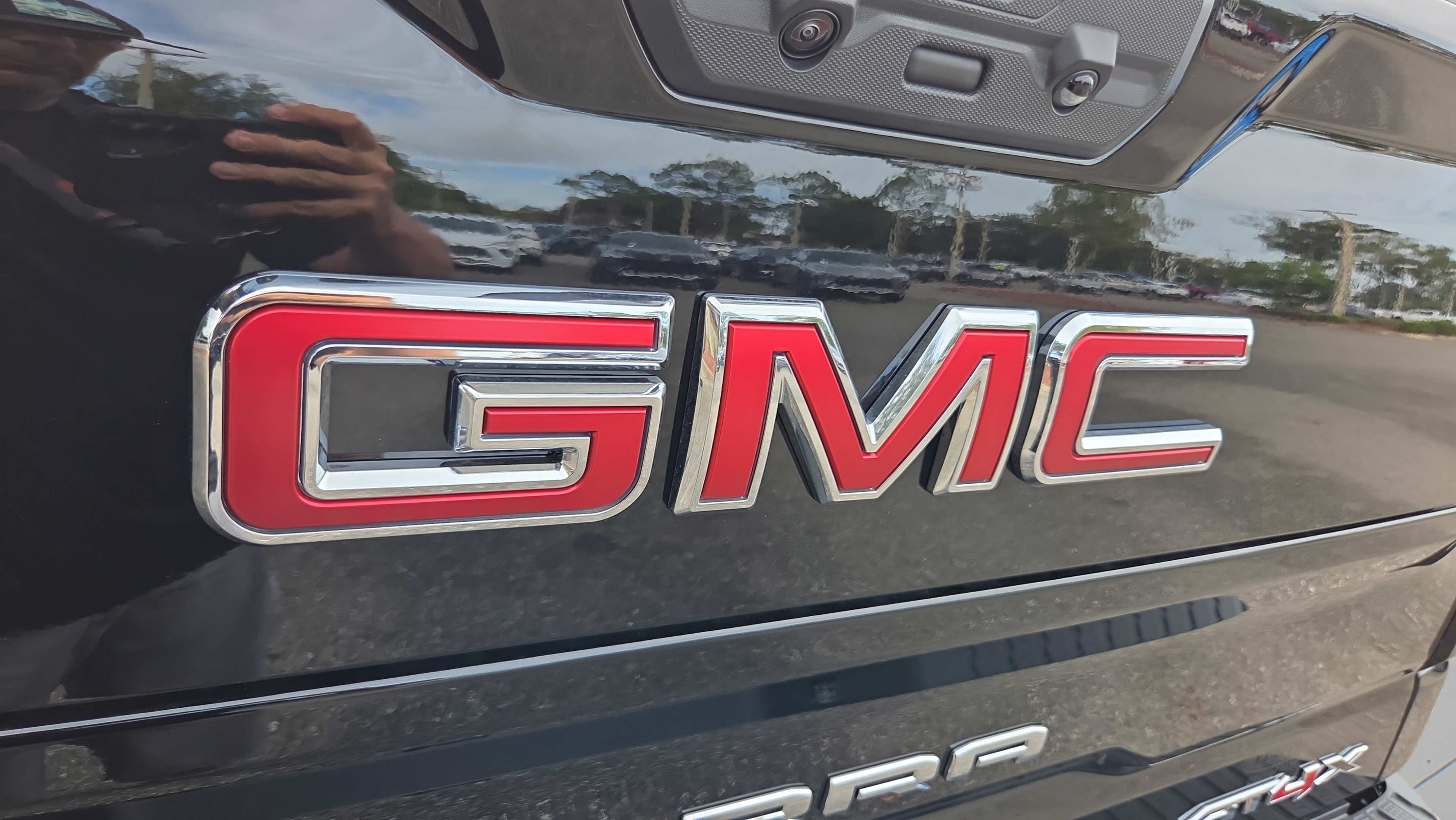New 2026 GMC Sierra 1500 AT4X AWD/4WD image 32