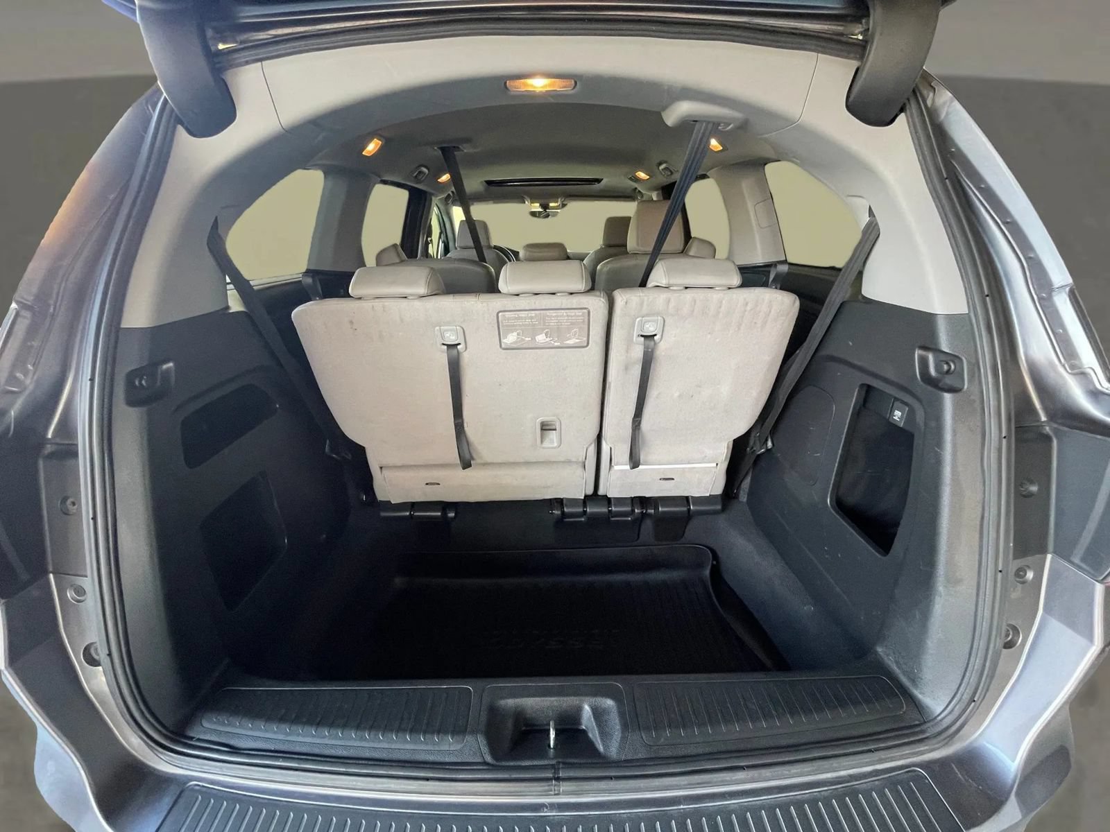 Used 2018 Honda Odyssey EX-L image 16