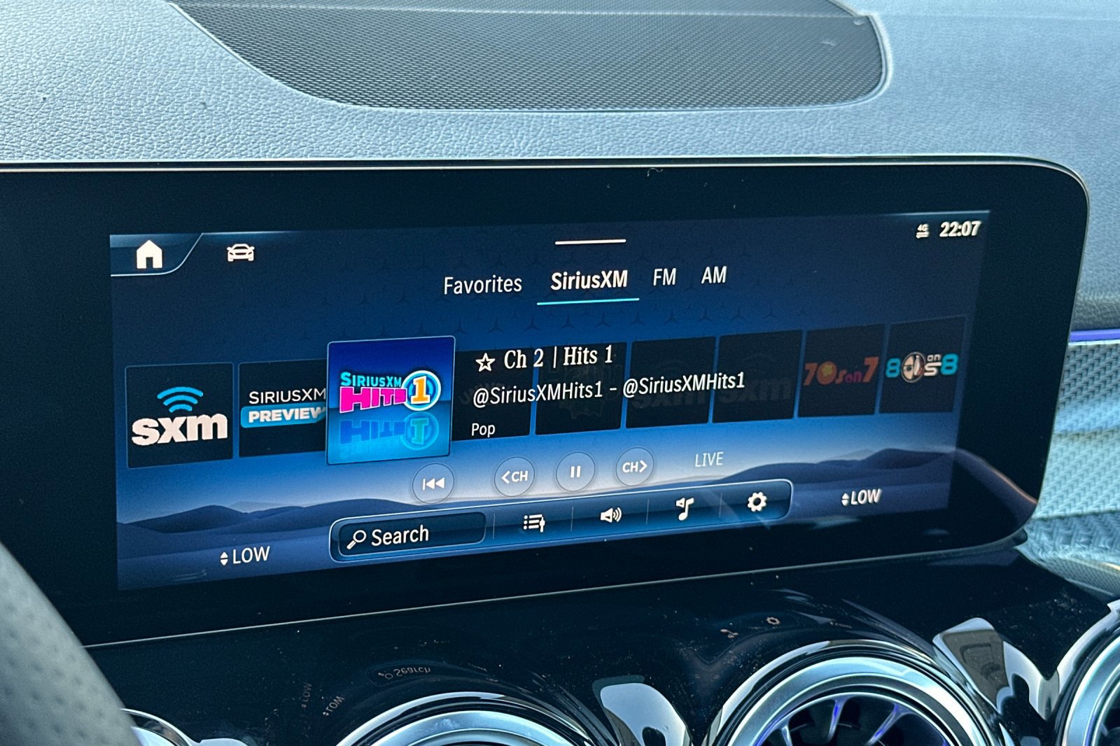 New 2026 Mercedes-Benz GLB 35 AMG 4MATIC image 22