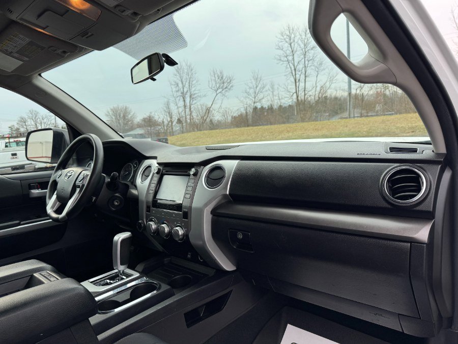 Used 2016 Toyota Tundra SR5 AWD/4WD image 20