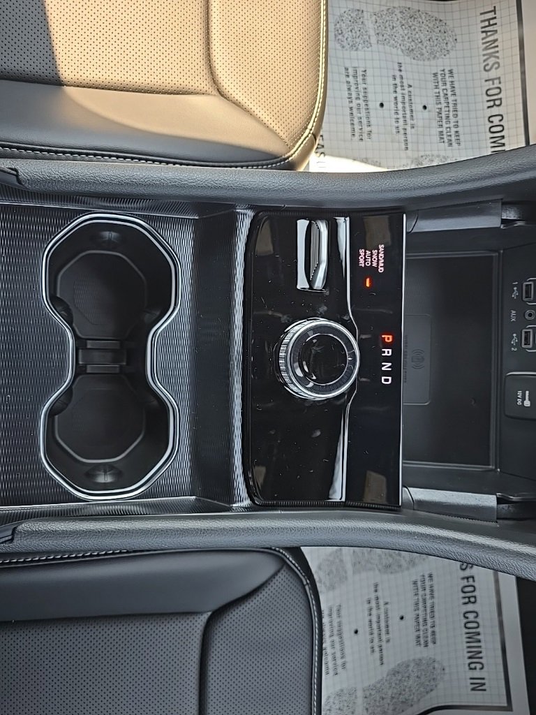 New 2025 Jeep Grand Cherokee L Limited w/ Luxury Tech Group II image 42