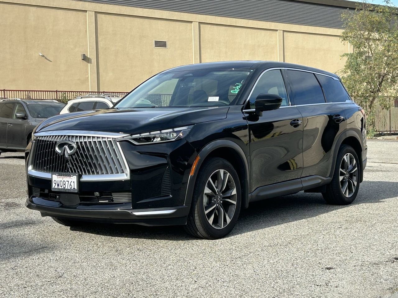 Certified 2026 INFINITI QX60 Pure w/ Cargo Package image 2