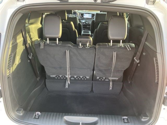 New 2026 Chrysler Pacifica Select w/ S Appearance Package FWD image 24