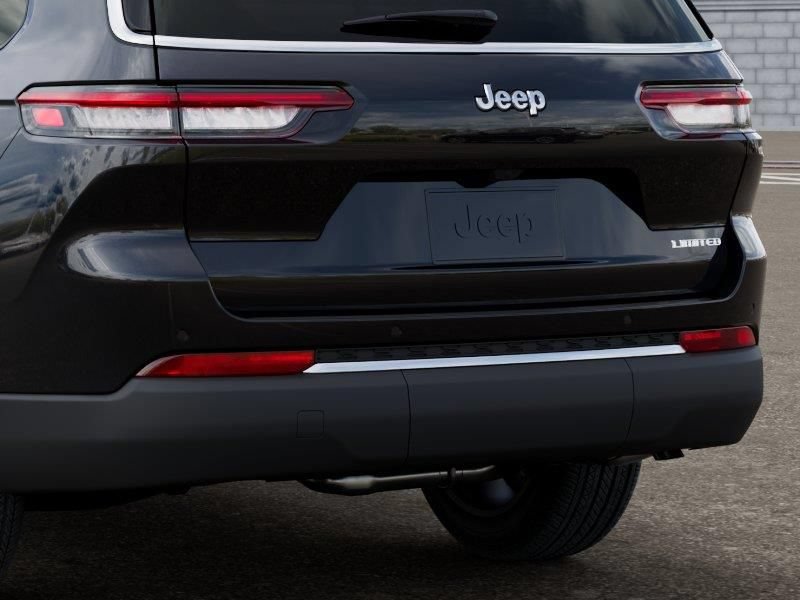 New 2026 Jeep Grand Cherokee L Limited RWD image 13