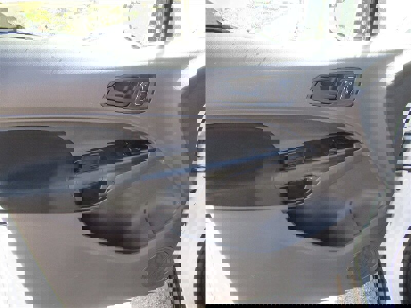 Used 2022 Ford Transit Connect XL image 15