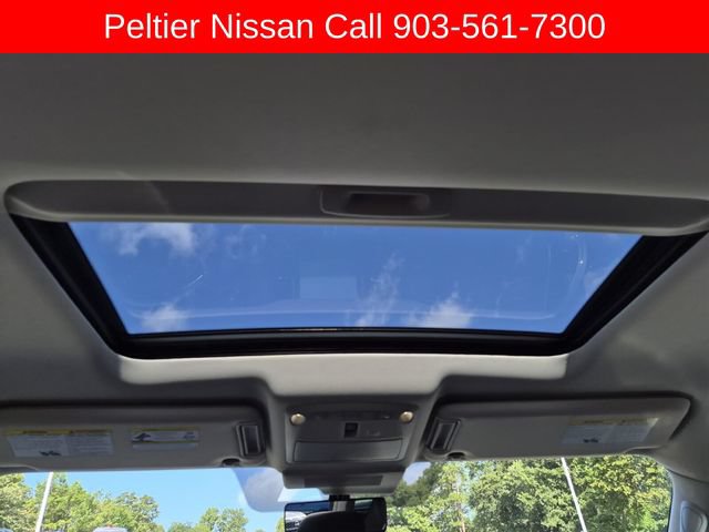 Used 2020 Nissan Armada Platinum w/ Captain's Chairs Package RWD image 32