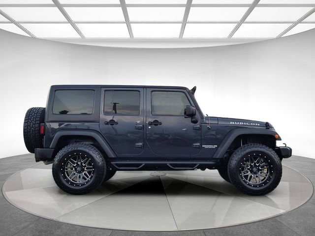 Used 2017 Jeep Wrangler Unlimited Rubicon image 4