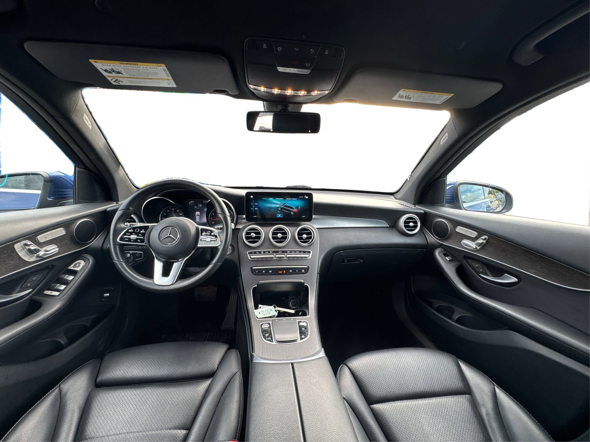 Used 2020 Mercedes-Benz GLC 300 4MATIC image 27