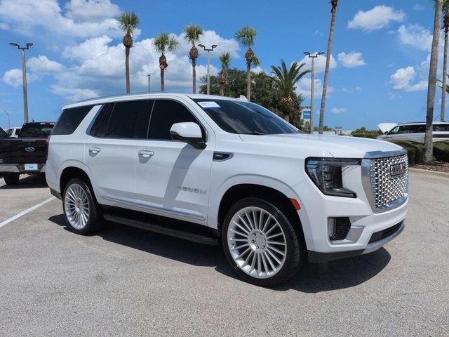 Used 2023 GMC Yukon Denali AWD/4WD image 2