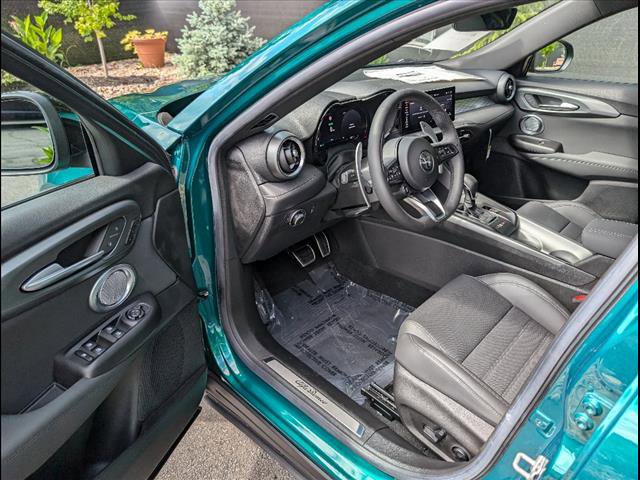 Used 2024 Alfa Romeo Tonale Veloce image 26