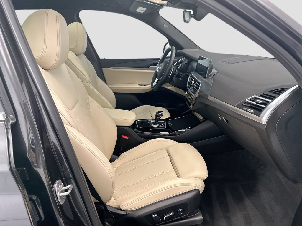 Used 2024 BMW X3 sDrive30i w/ Convenience Package RWD image 19
