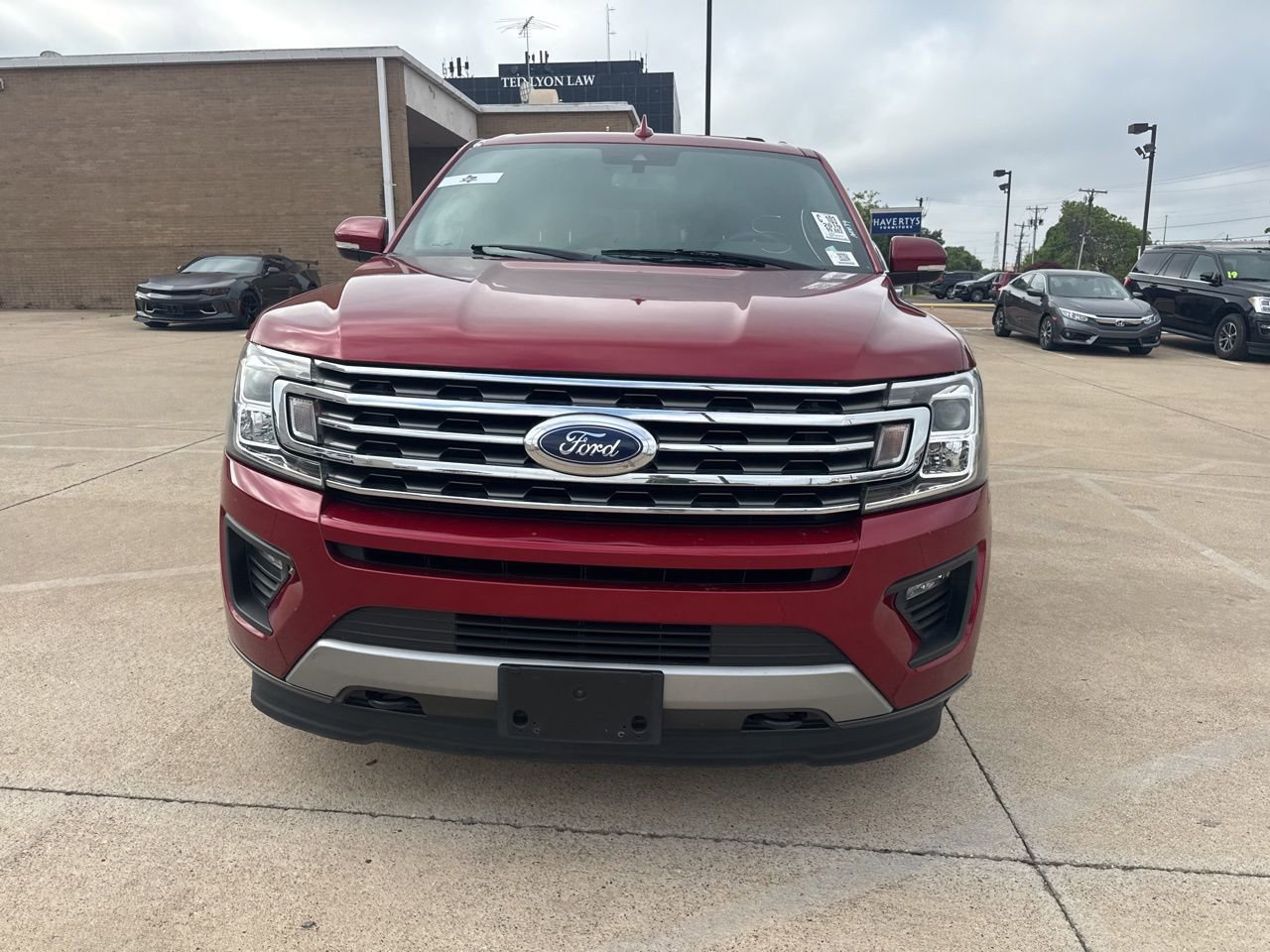 Used 2019 Ford Expedition XLT w/ Equipment Group 202A image 2