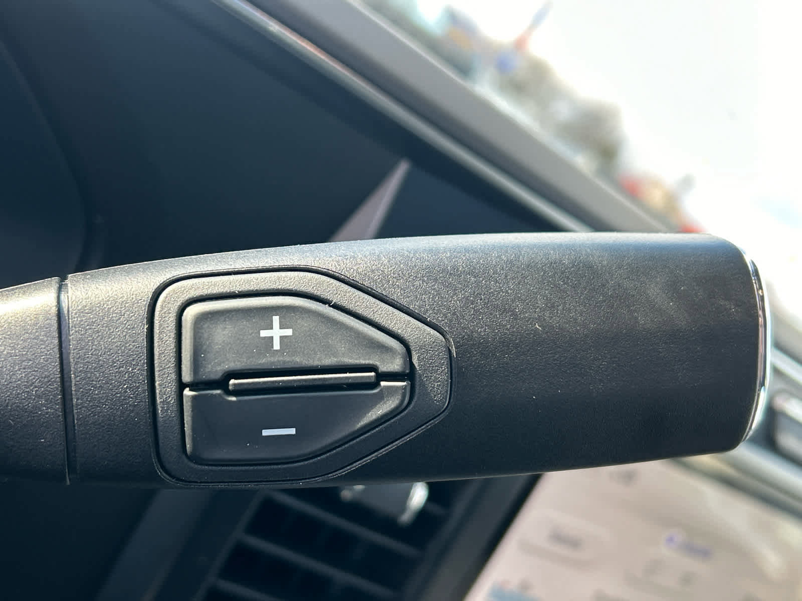 New 2026 Ford F350 Platinum w/ Tremor Off-Road Package image 32