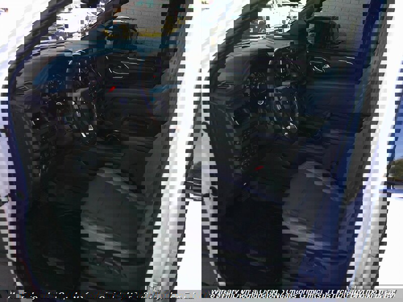 Used 2021 Chevrolet Suburban Z71 w/ Z71 Off-Road Package AWD/4WD image 16