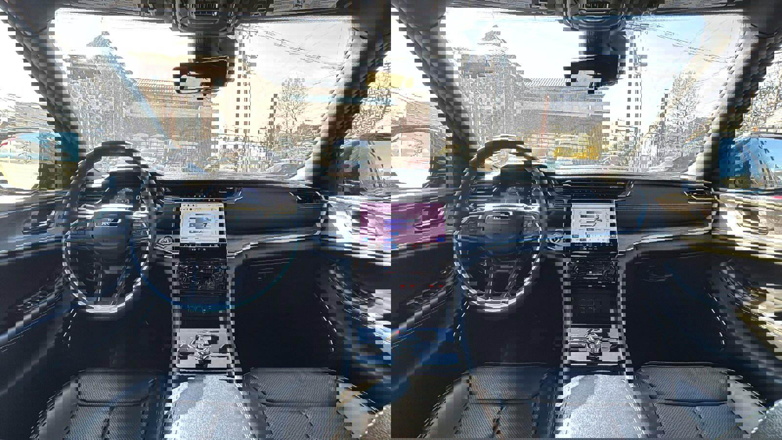 Certified 2024 Jeep Grand Cherokee Limited w/ Luxury Tech Group II image 27