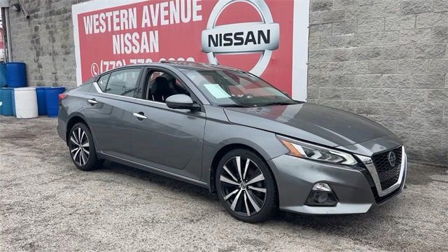 Used 2021 Nissan Altima 2.5 Platinum image 3