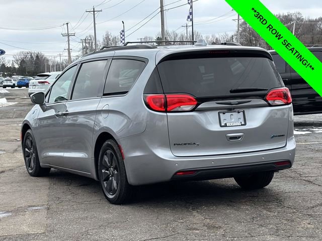 Used 2019 Chrysler Pacifica Touring-L w/ S Appearance Package image 2