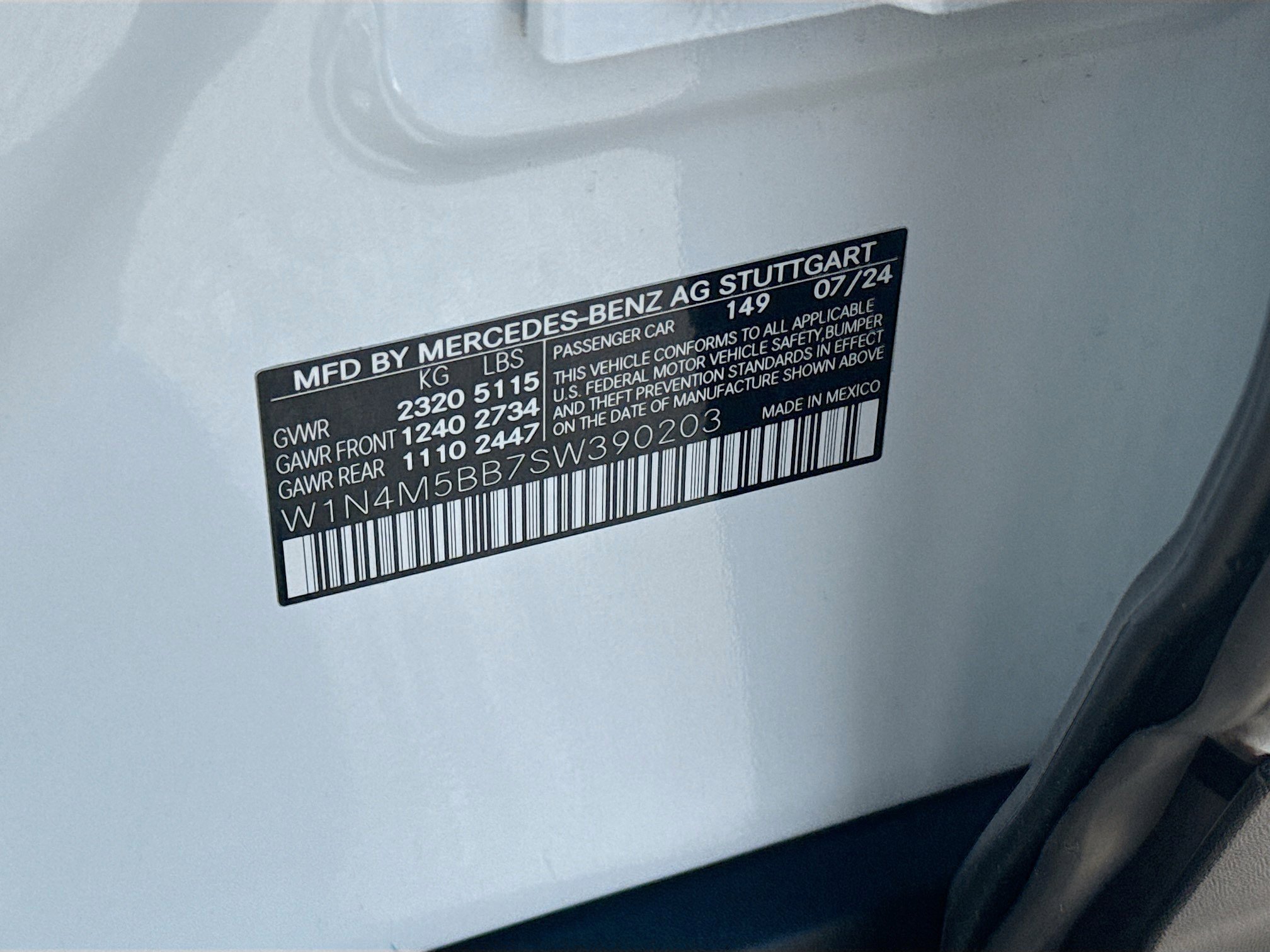 Used 2025 Mercedes-Benz GLB 35 AMG 4MATIC image 35