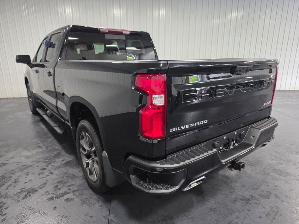 Used 2022 Chevrolet Silverado 1500 RST w/ Convenience Package II AWD/4WD image 3