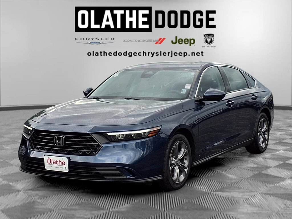 Used 2024 Honda Accord EX image 1