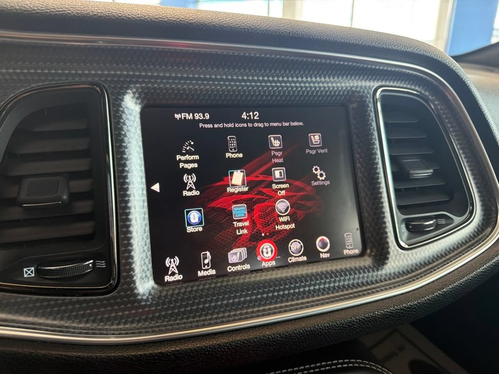 Used 2015 Dodge Challenger SRT Hellcat RWD image 24