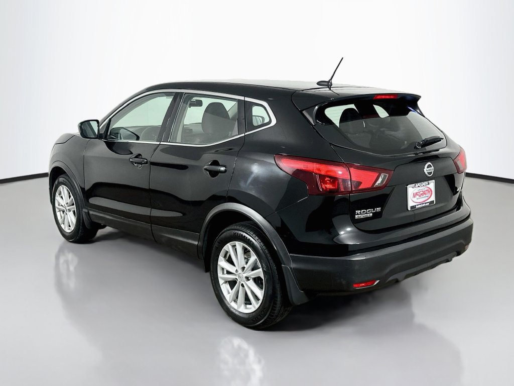 Used 2019 Nissan Rogue Sport S AWD/4WD image 14