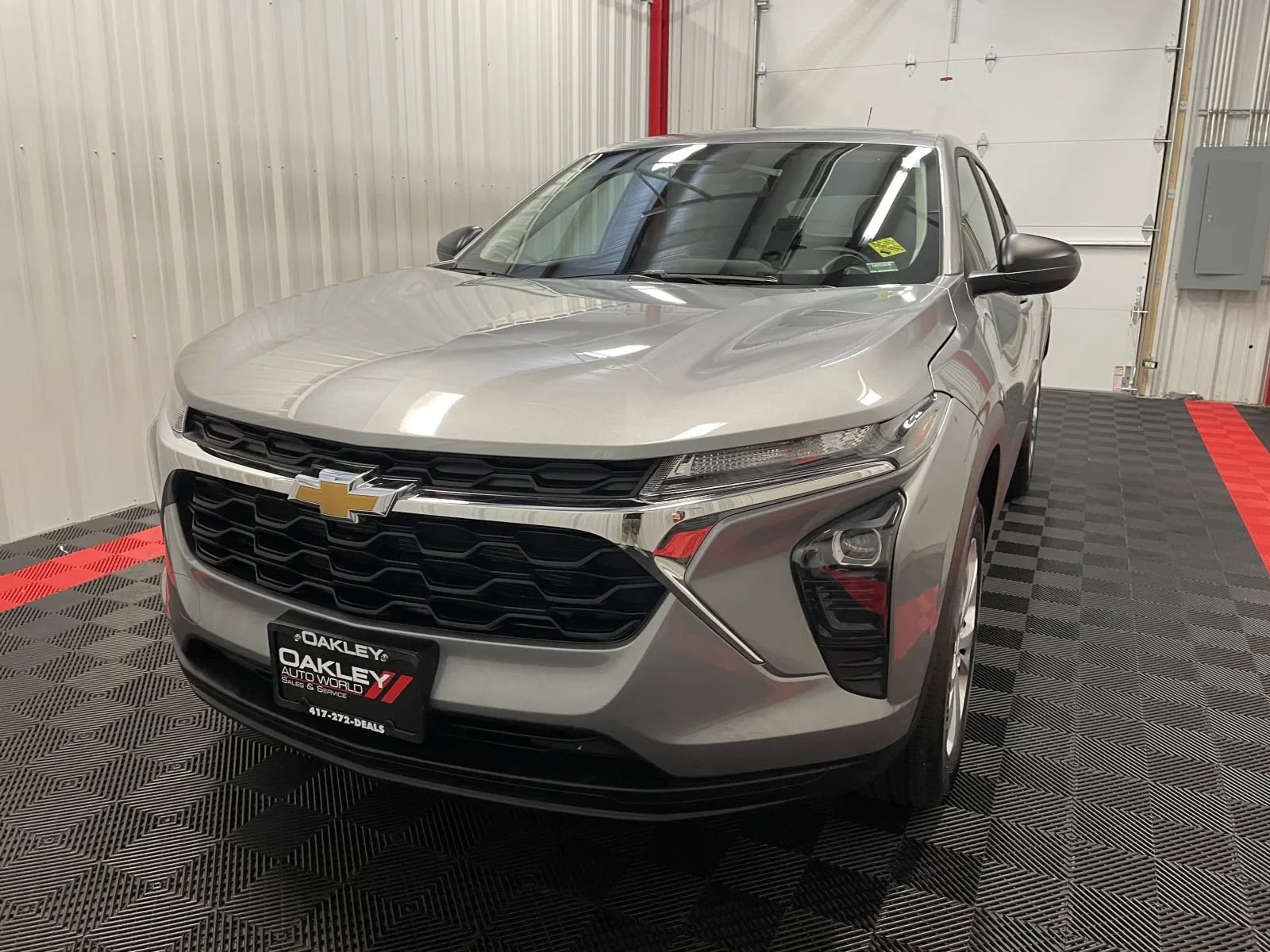 Used 2026 Chevrolet Trax LS w/ Driver Confidence Package FWD image 9