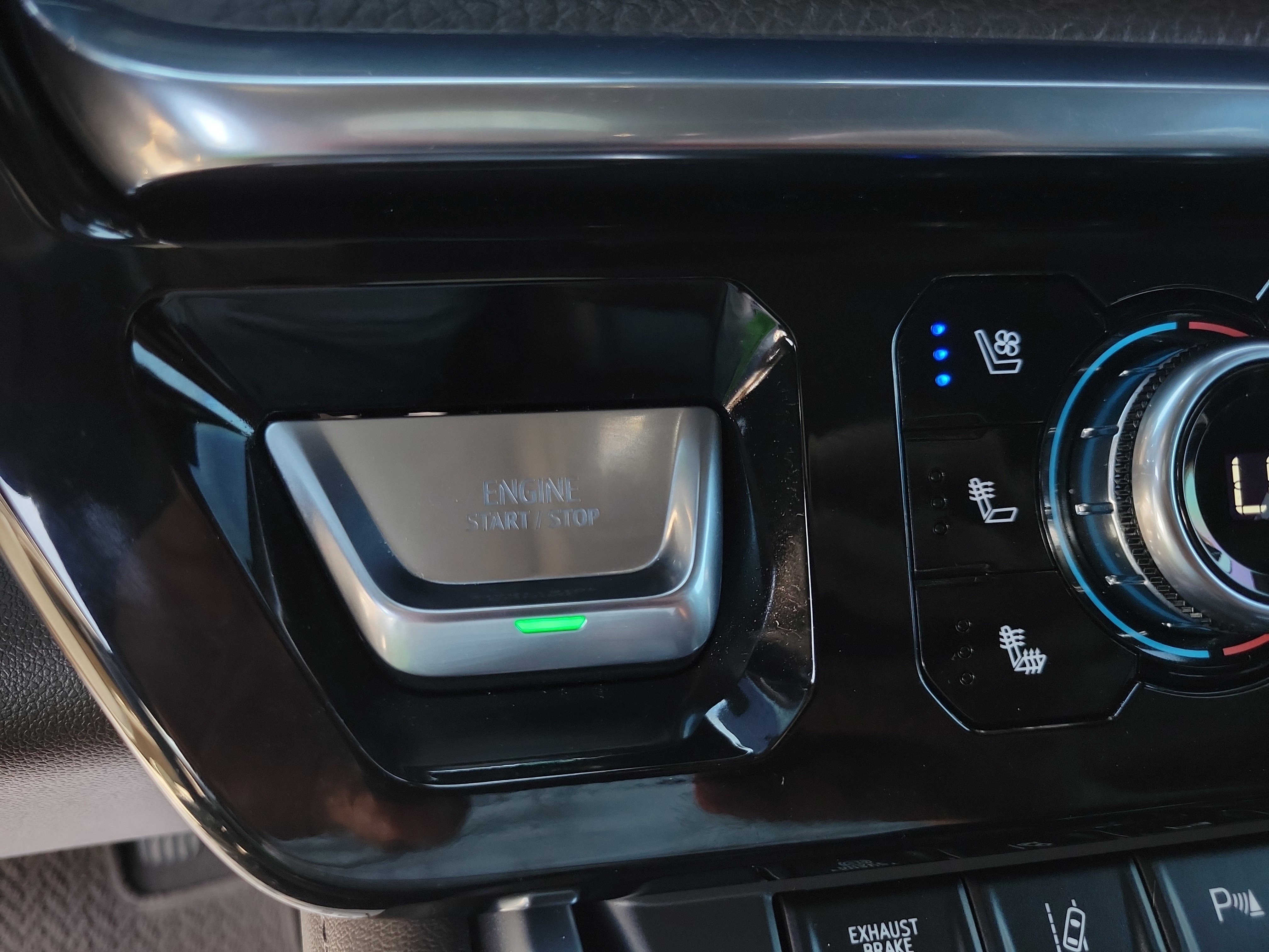 Certified 2024 GMC Sierra 2500 Denali w/ Denali Reserve Package image 35