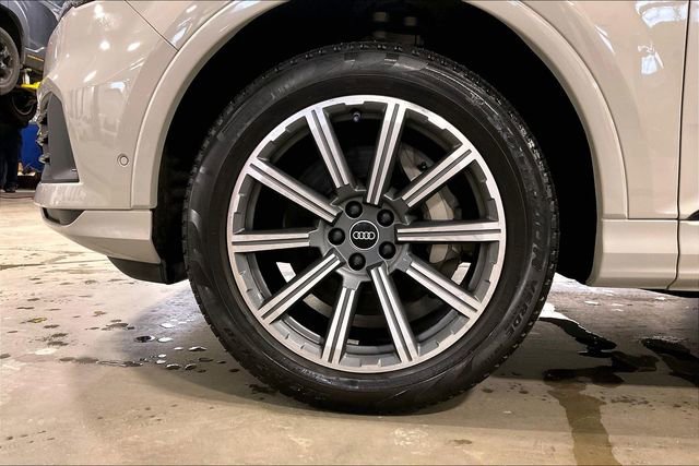 Certified 2023 Audi Q7 2.0T Premium Plus w/ Premium Plus Package image 9