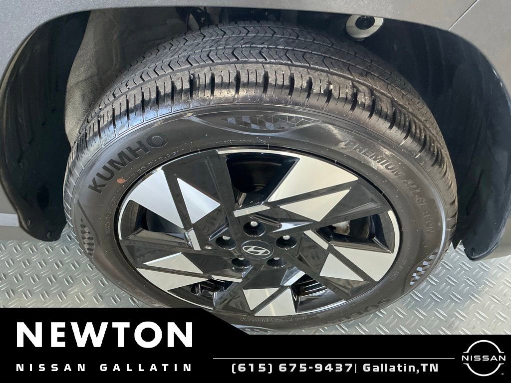 Used 2025 Hyundai Kona SEL AWD/4WD image 49