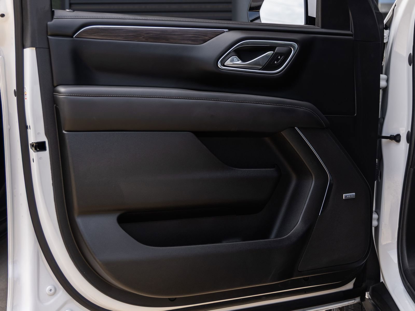 Used 2023 Chevrolet Tahoe Z71 w/ Luxury Package image 18