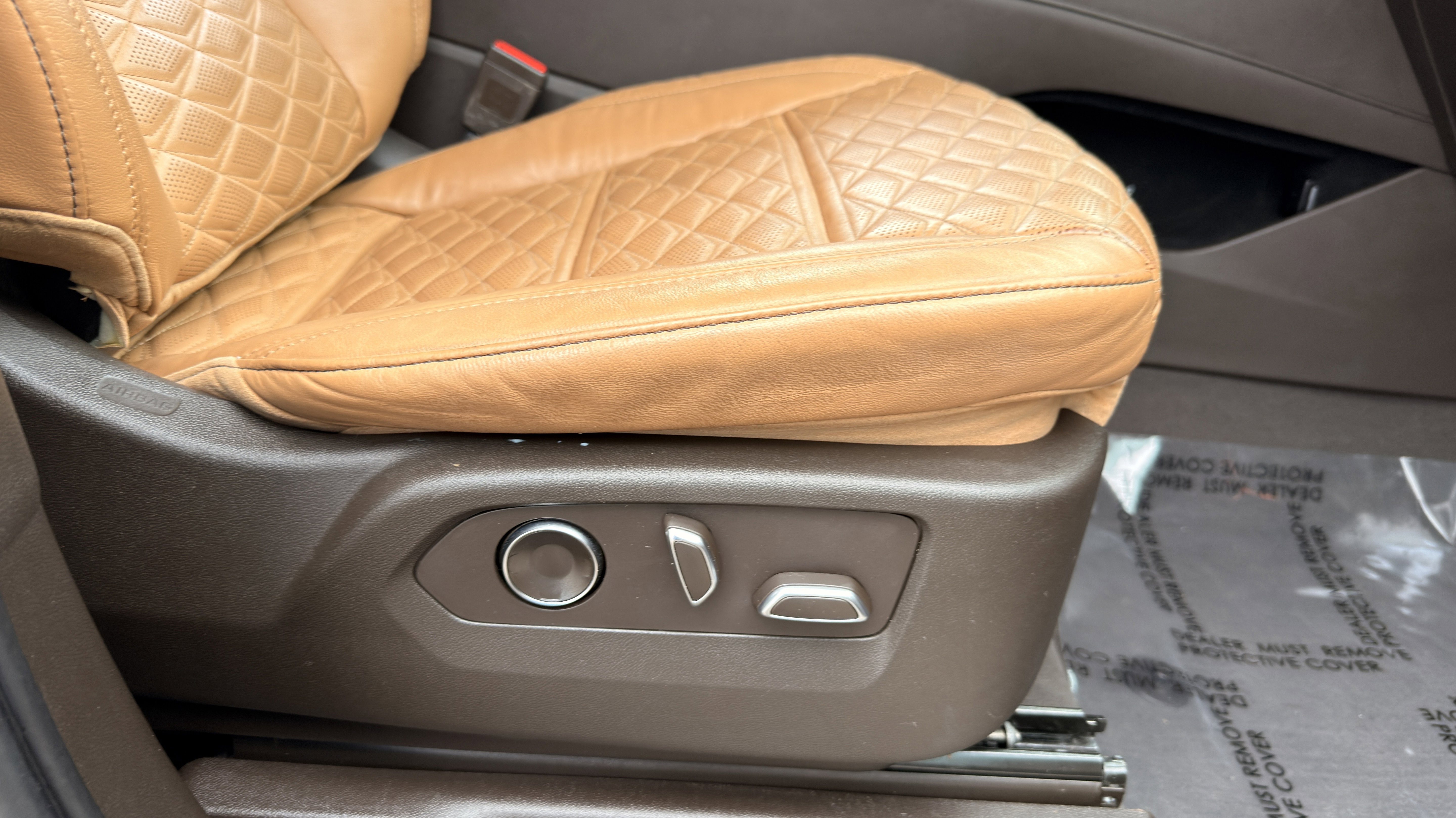 Used 2021 Cadillac Escalade ESV Premium Luxury image 55