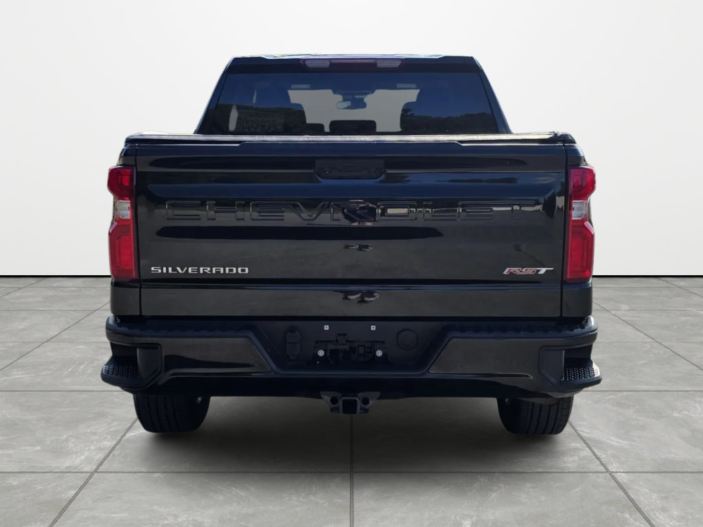 Used 2023 Chevrolet Silverado 1500 RST AWD/4WD image 5