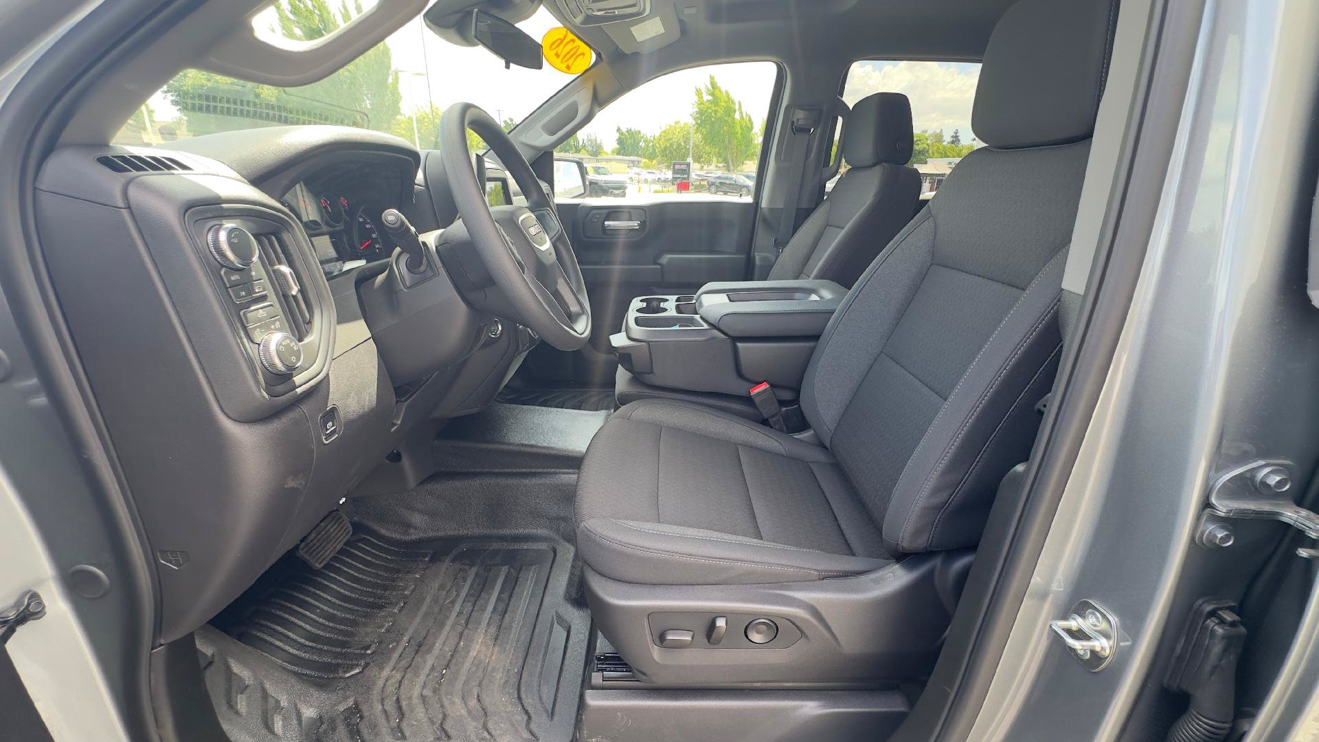 New 2026 GMC Sierra 1500 Pro AWD/4WD image 14