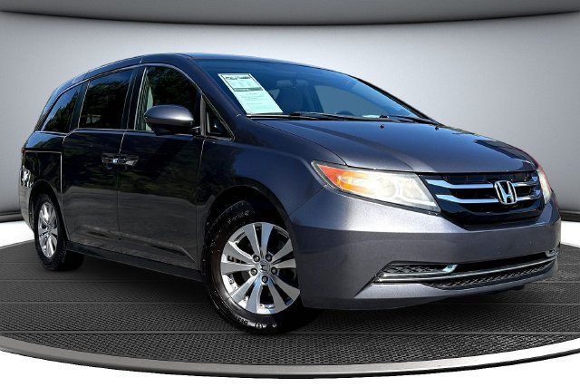 Used 2016 Honda Odyssey SE image 3
