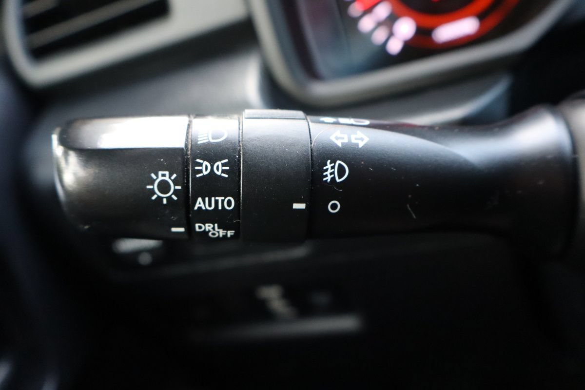 Used 2011 Toyota 4Runner Limited AWD/4WD image 33