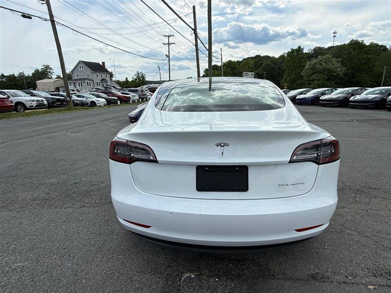 Used 2019 Tesla Model 3 Standard Range Plus RWD image 4