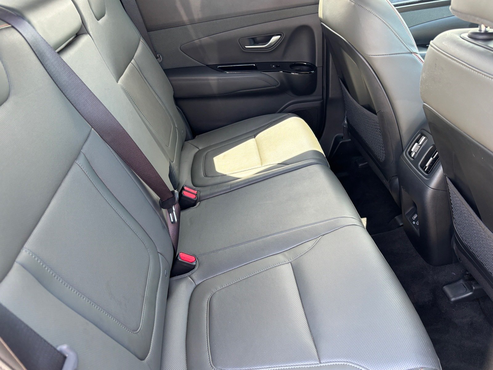Used 2023 Hyundai Santa Cruz Limited AWD/4WD image 31
